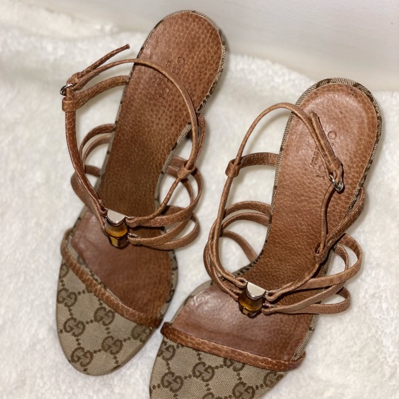 GUCCI LEATHER PLATFORM HEELS - Picture 3 of 9